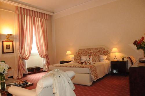 Hotel De La Ville - image 13