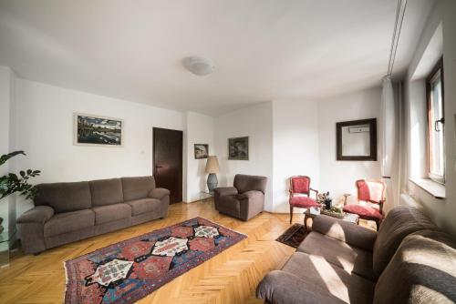 Sensitive Apartment, Belgrade (photo 9)