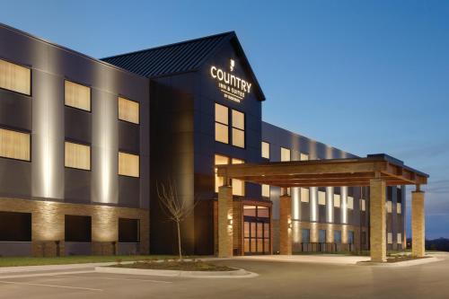 Country Inn & Suites by Radisson, Lawrence, KS