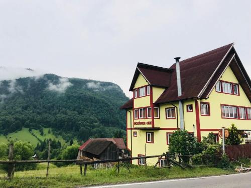 Accommodation in Argeș
