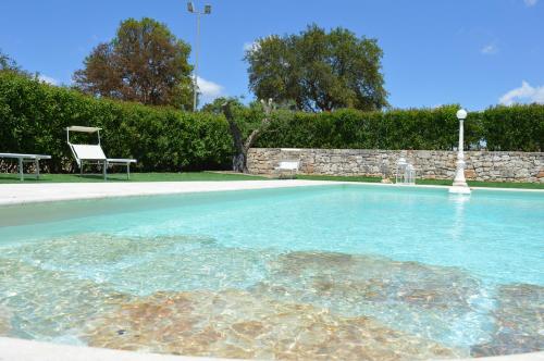  Masseria Paglieroni, Pension in Martina Franca