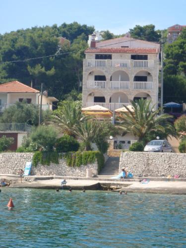 Hotel Vila Tina - image 3