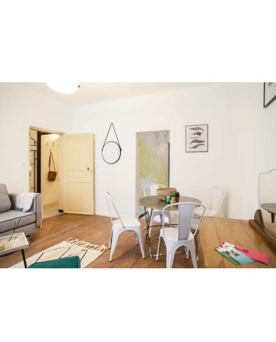 Appartement centre ville d'Arles 1