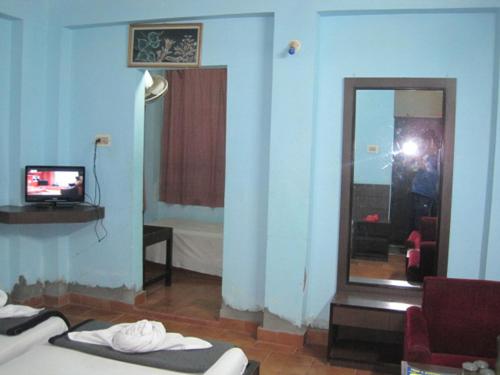 Hotel Arya Palace