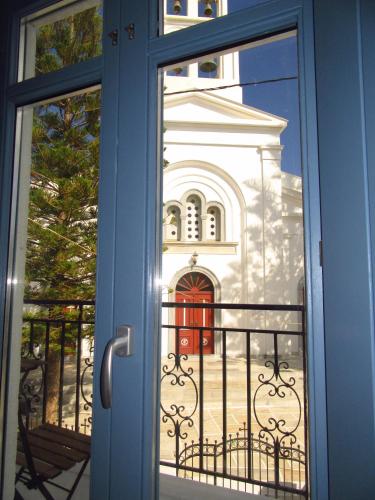 Magnificent traditional house in the centre of Naxos in Chalkio