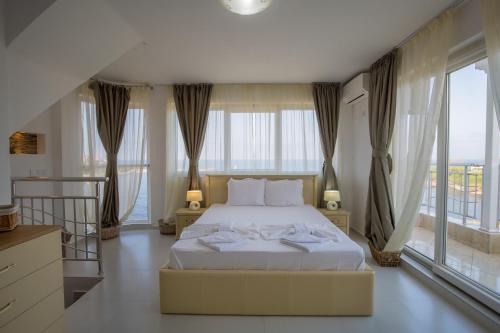 NEA Penthouse in Akhtopol