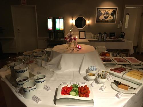 Їжа та напої, Øren Hotel in Хьойангер