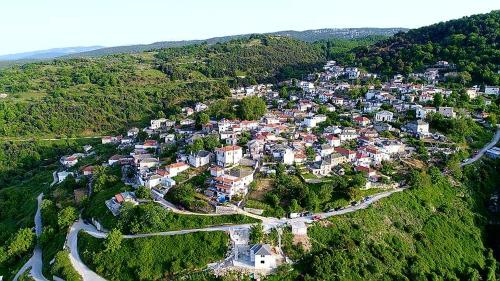 Tsonos Apartments