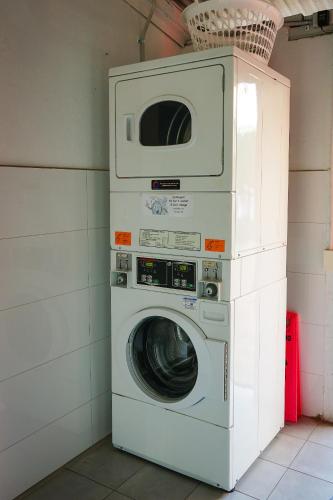 Haus Accommodation - note - Valid passport required to check-in, Perth (Foto 10)
