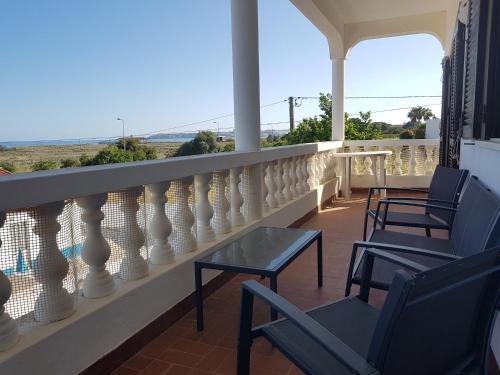  Casa Praia Mar, Lagos - beachfront apartment Jacaranda in Lagos