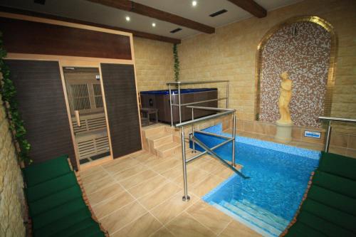 Programlehetőségek, Bynovecky Zamecek in Růžová