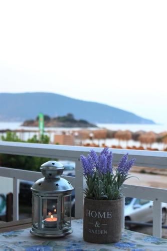 Katia's Sea House in Néa Péramos