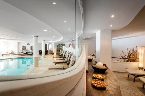 Hotel Grones - image 5
