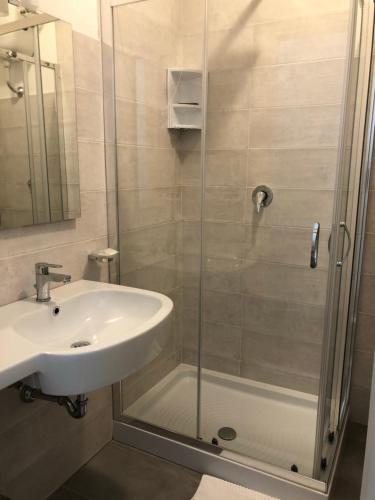 Hotel Cathrine - image 14