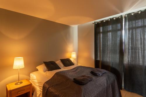 TOWN SQUARE Apartments - main image