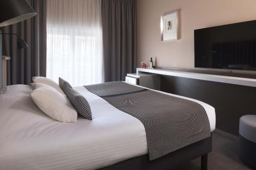 Hôtel Diana Dauphine - Room service disponible - image 10