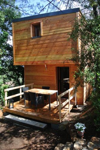 LA MAISON DES 'BOIS'