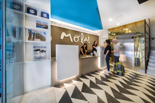 Mola Suites