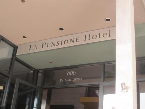 فندق لا بونسيون