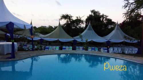 Basen, Ashari Hotel in Mombasa