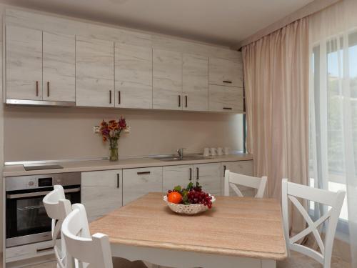 Antik Apartments in Балчік