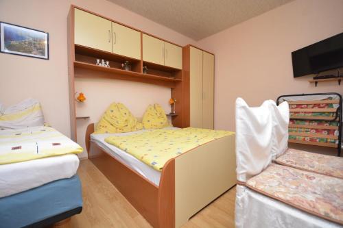 Apartmani Ana Lang