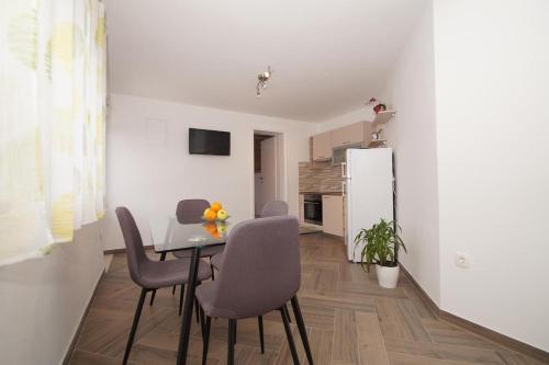  Apartman Andrea in Žrnovo