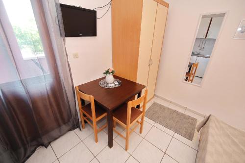 Apartments Floras - image 13