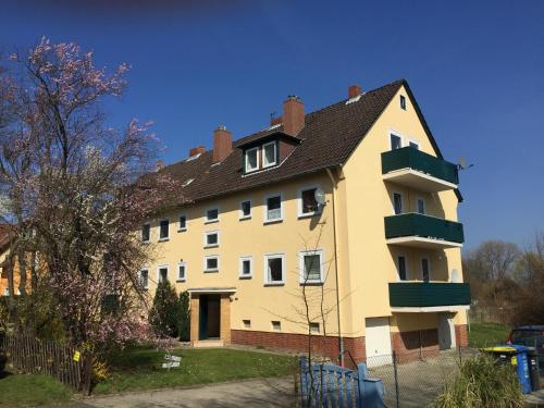 BS Living Apartment 4 - image 2