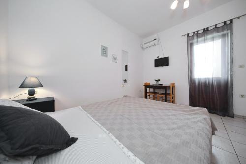 Apartments Floras - image 9