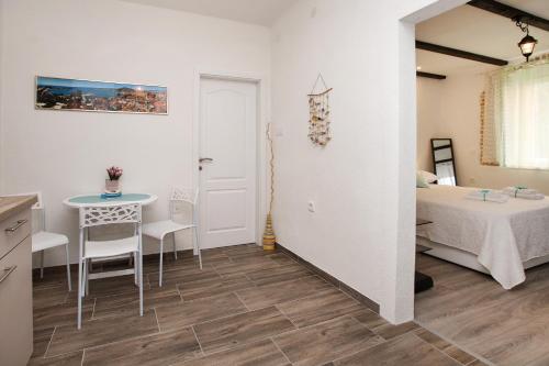 Apartment Barka, Split (photo 10)