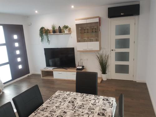 Gestionar Exclusive and luxurious 3 bed apartment on the beach front