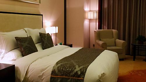 Sunwu Hotspring International Hotel Sunwu Hotspring International Hotel is conveniently located in the popular Huimin area. The property has everything you need for a comfortable stay. All the necessary facilities, including daily house