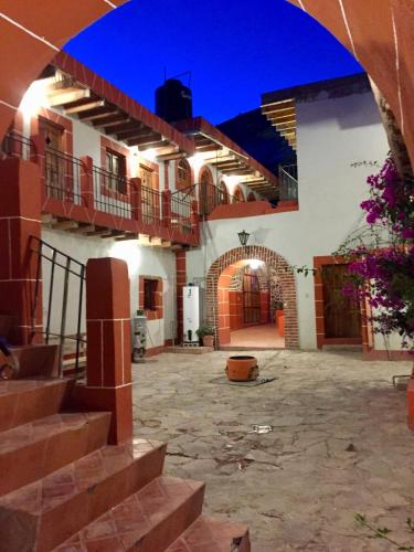 Hotel Hacienda Encantada in เรอัล เด กาตอร์เซ