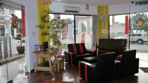 Pub/salon, Abby by the river in Ipoh