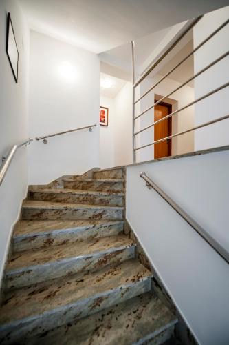  LADONJA BB ROOMS, Family run Bed & Breakfast in Rovinjsko Selo