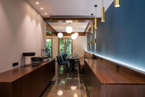 Ruoka ja Juomat, Delice Hotel-Family Apartments in Zografou