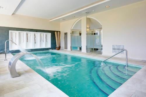 Grupotel Macarella Suites & Spa - main image