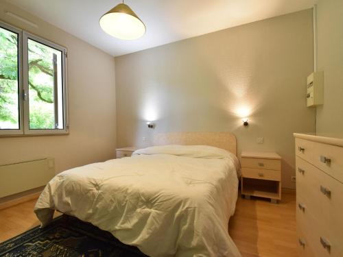Pleasing Holiday Home in Saint-Cybranet with Swimming Pool gîte à louer Vézac