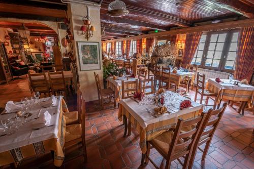 Restaurant, Hotel La Bonne Auberge in Saint-Martin Vesubie