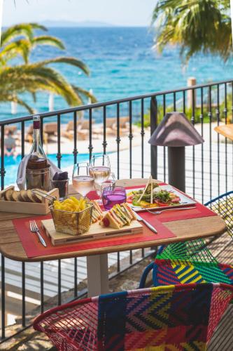 147812661 Hôtel Le Bailli De Suffren