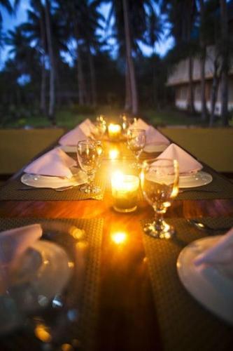 Restaurant, Vitton Beach Resort in Donsol