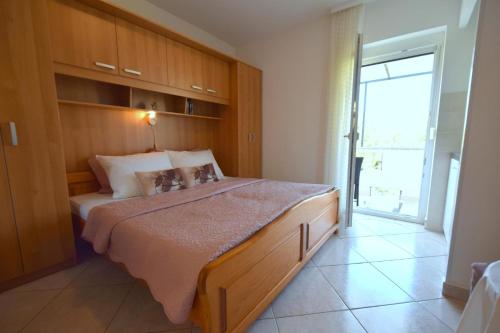 Apartments Josipa - image 12