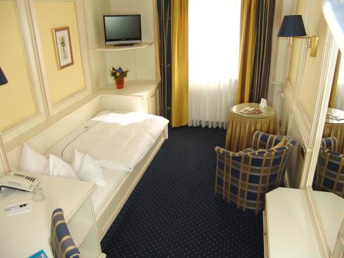 Hotel Coellner Hof, Cologne (photo 4)