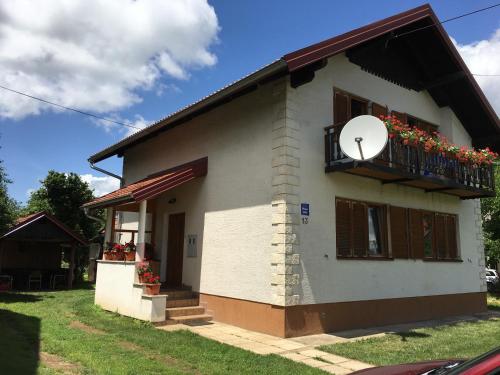  House Nella in Korenica