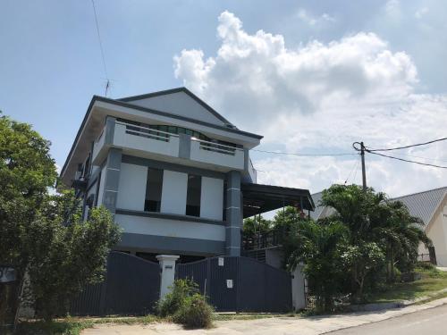 Buntong Homestay -Rooms Only — rental in Jalan Guntong Kampung Buntong, Ipoh MY, 30100