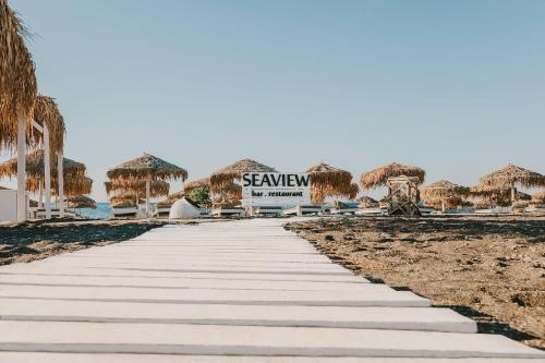 Sea View Beach Hotel - image 2