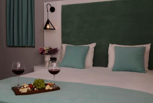 DES Suites Hotel