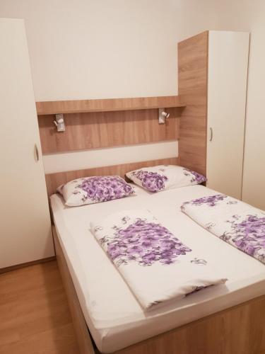 Apartments Lavanda 2 - image 2