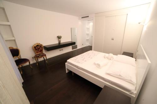 Big Ben Luxury Bllok Apartment